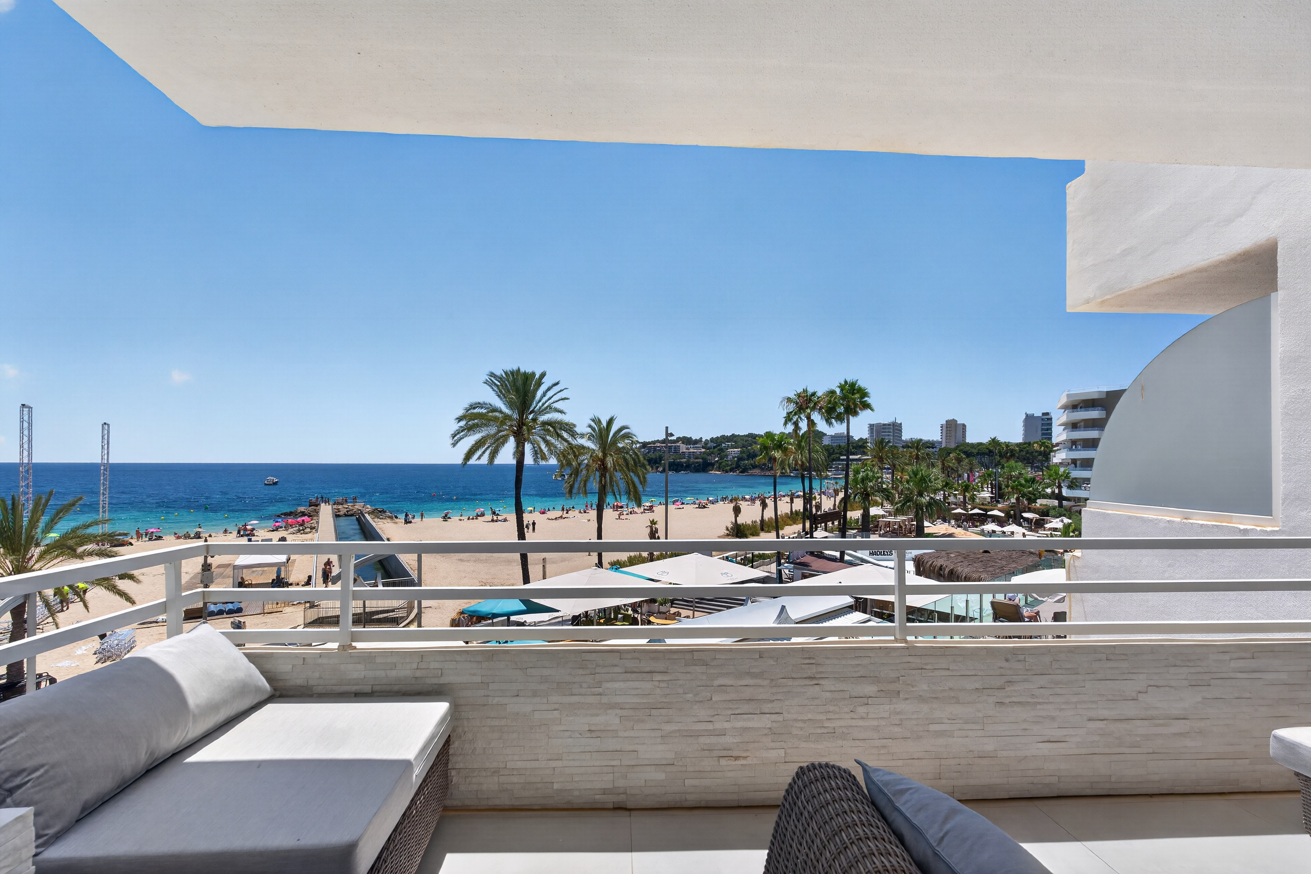 Strandapartment mit Panorama-Meerblick, Magaluf, Calvià, 3